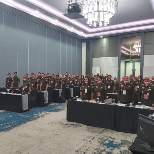 Tingkatkan Profesionalisme Jaksa dalam Penanangan Perkara Narkotika dan Judi Online, Kejati Banten Gelar Focus Group Discussion